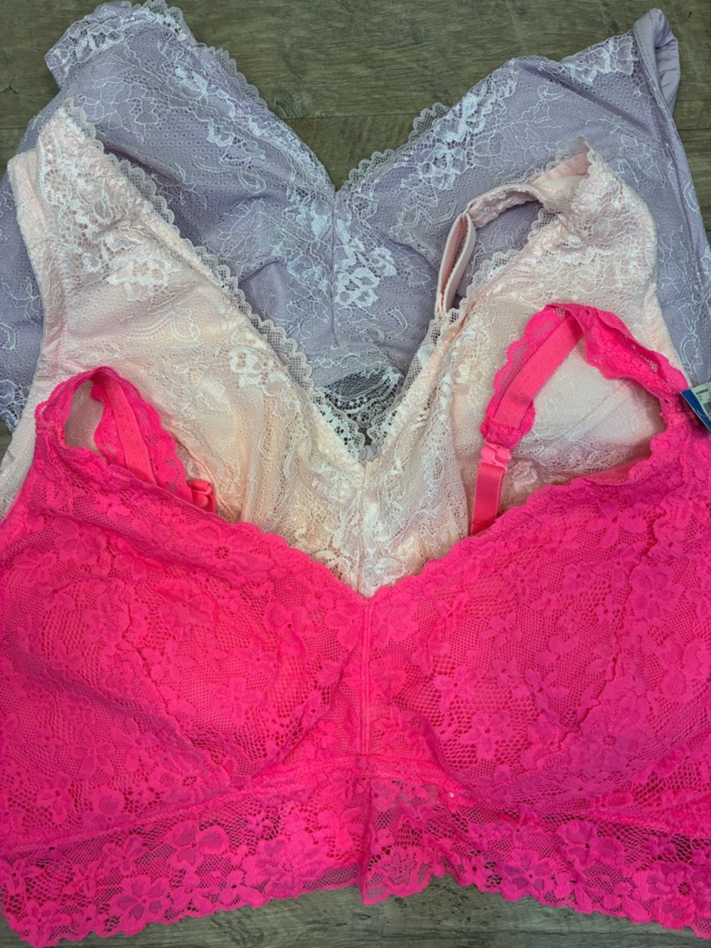 Secret Treasures No Boundaries 3 Lace Wirefree Bras - Picture 10 of 10